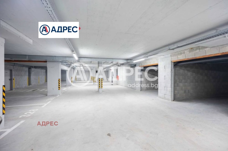 Продава ПАРКОМЯСТО в град Варна, Бриз - 14 кв.м / 26 000 € » 50 851.58 лв., АДРЕС