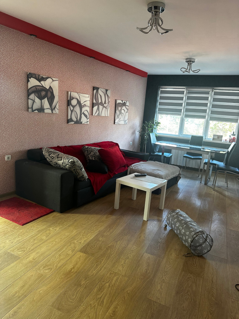 Na prodej  2 ložnice Pleven , 9-ti kvartal , 96 m2 | 44197696 - obraz [3]