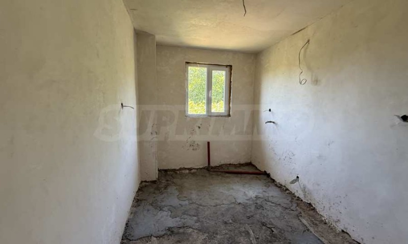 Till salu  Hus region Gabrovo , Dobromirka , 93 kvm | 56659275 - bild [13]