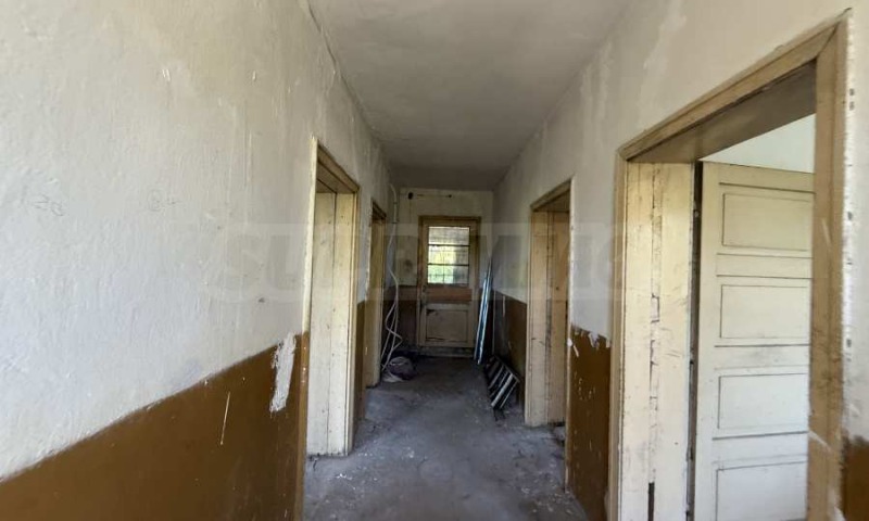 Till salu  Hus region Gabrovo , Dobromirka , 93 kvm | 56659275 - bild [11]