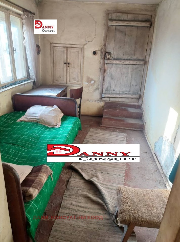 Продава КЪЩА, с. Караисен, област Велико Търново, снимка 6 - Къщи - 52660703