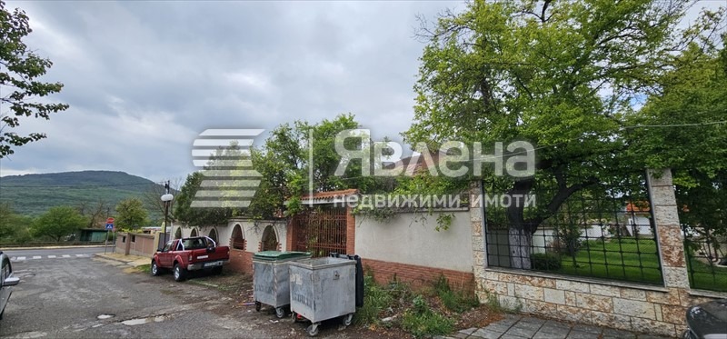 Продава КЪЩА, с. Оброчище, област Добрич, снимка 3 - Къщи - 55125459