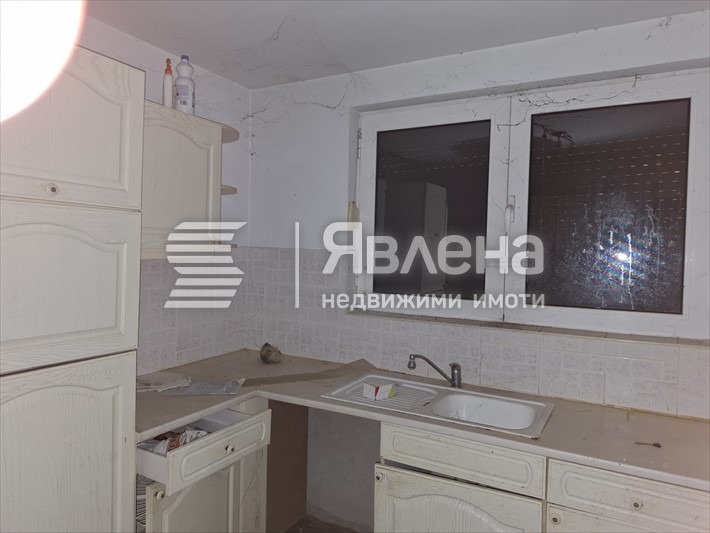 Продава КЪЩА, с. Оброчище, област Добрич, снимка 10 - Къщи - 55125459