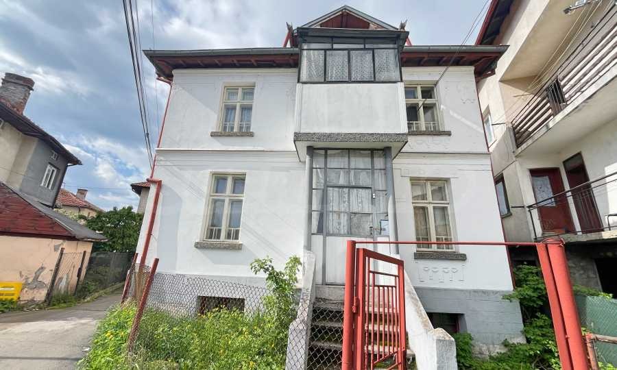 Продава КЪЩА, гр. Самоков, област София област