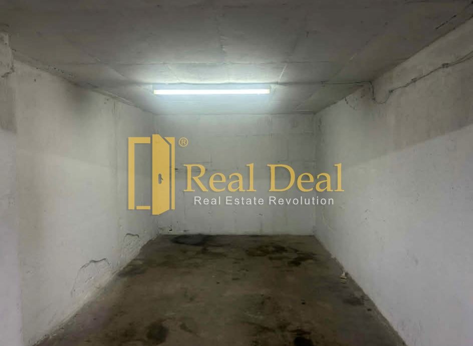 Продава ГАРАЖ, ПАРКОМЯСТО, гр. София, Овча купел, снимка 2 - Гаражи и паркоместа - 53985213