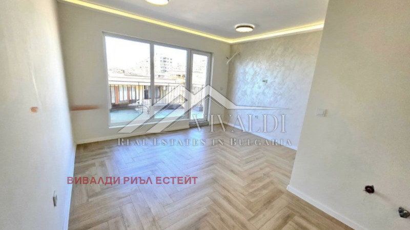 Продава  2-стаен град Варна , Владислав Варненчик 1 , 63 кв.м | 24541362