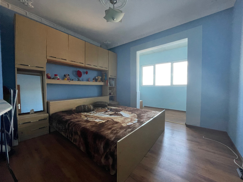 De vânzare  2 dormitoare regiunea Stara Zagora , Radnevo , 60 mp | 35079077 - imagine [6]