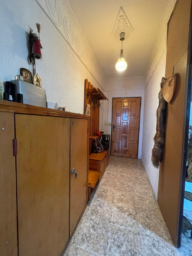 De vânzare  2 dormitoare regiunea Stara Zagora , Radnevo , 60 mp | 35079077 - imagine [2]