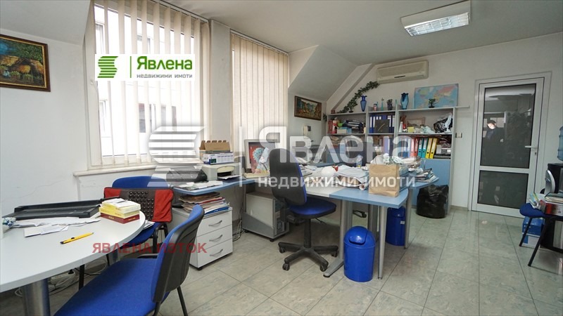 De vânzare  Birou Sofia , Țentâr , 236 mp | 68657303 - imagine [4]
