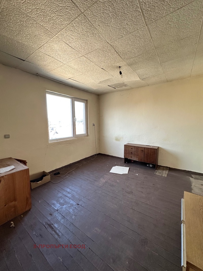 Продава КЪЩА, гр. Добринище, област Благоевград, снимка 9 - Къщи - 52431366