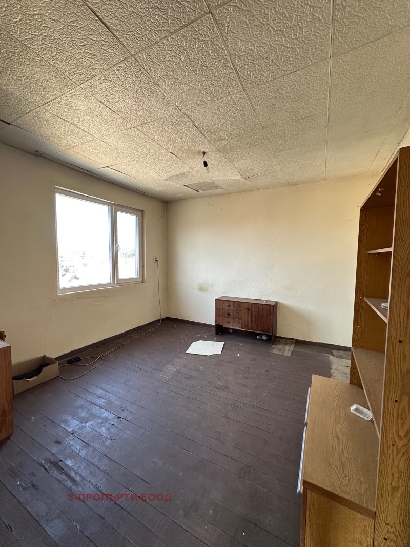 Продава КЪЩА, гр. Добринище, област Благоевград, снимка 16 - Къщи - 52431366