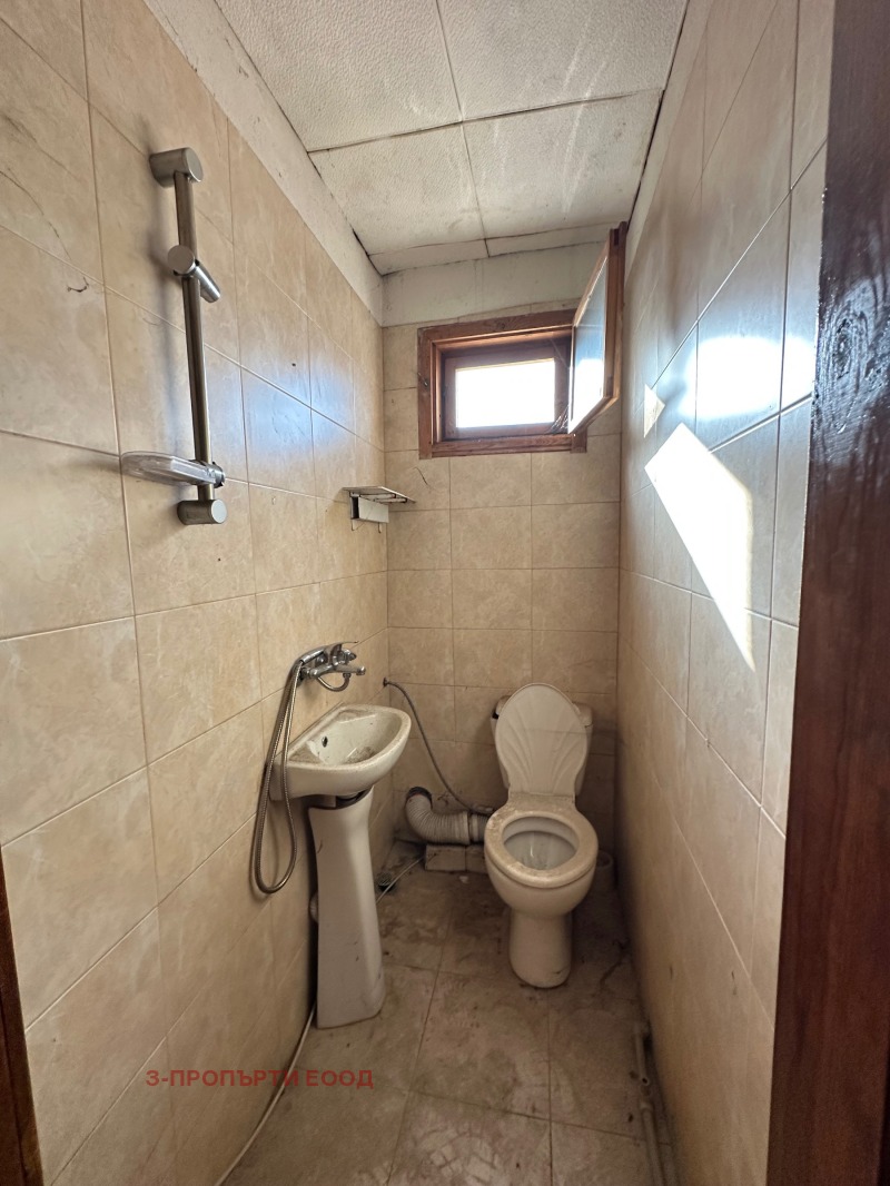 Продава КЪЩА, гр. Добринище, област Благоевград, снимка 11 - Къщи - 52431366