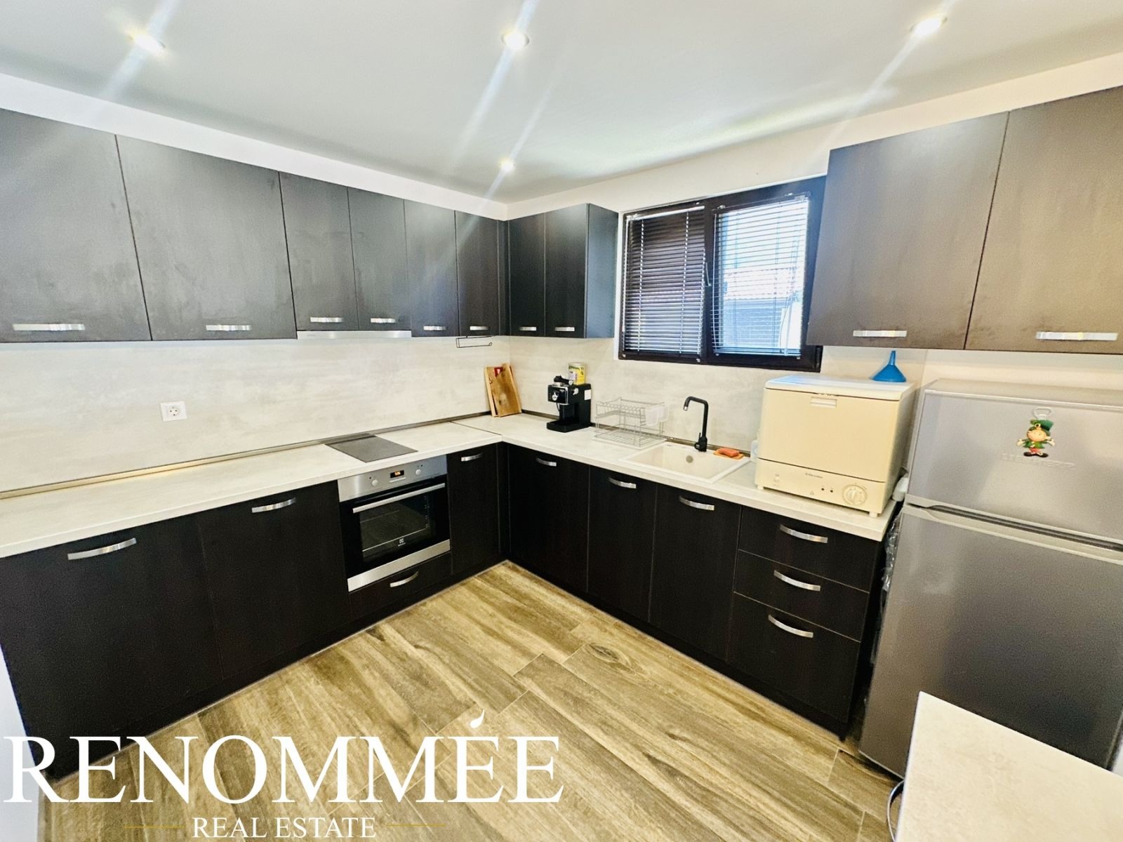 Продава КЪЩА, с. Макоцево, област София област, снимка 6 - Къщи - 54884678