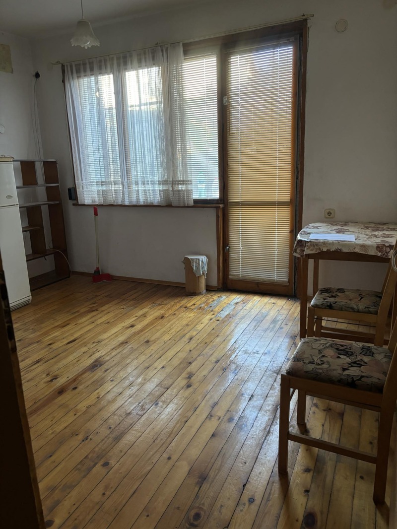 Myytävänä  2 makuuhuonetta Blagoevgrad , Širok tsentar , 80 neliömetriä | 38977047 - kuva [8]