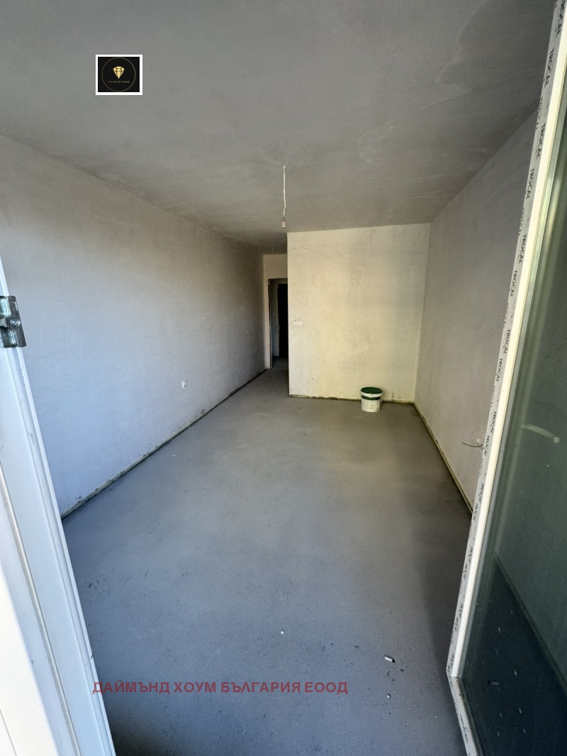 Продава 3-СТАЕН, гр. Пловдив, Остромила, снимка 3 - Апартаменти - 53497404