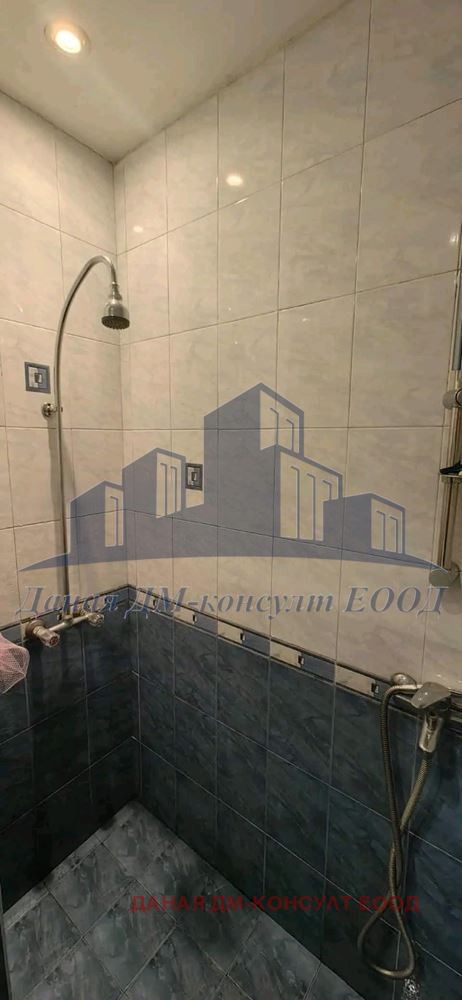 Продава 3-СТАЕН, гр. Шумен, Добруджански, снимка 4 - Апартаменти - 56513585
