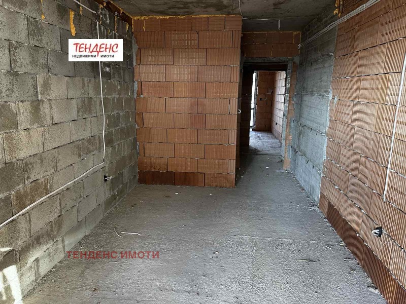 Продава МНОГОСТАЕН, гр. Кърджали, Център, снимка 5 - Апартаменти - 51117790