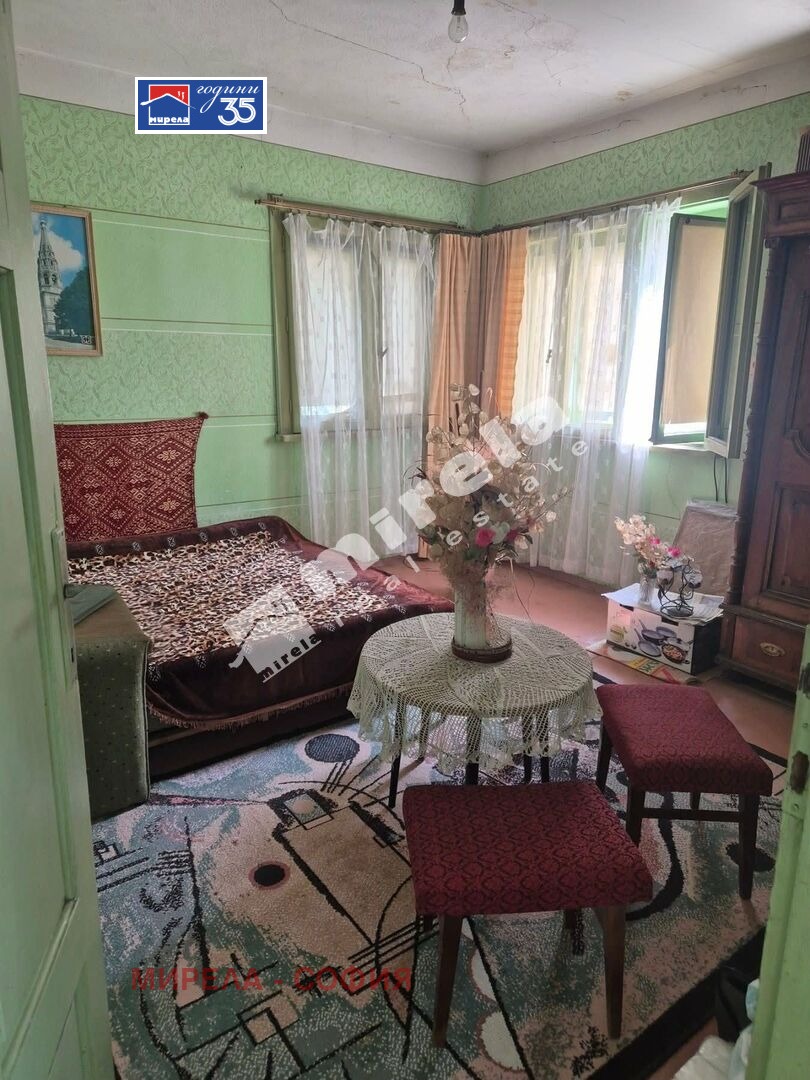 Продава КЪЩА, с. Търнак, област Враца, снимка 5 - Къщи - 56624663