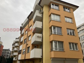Продава  3-стаен, град София
