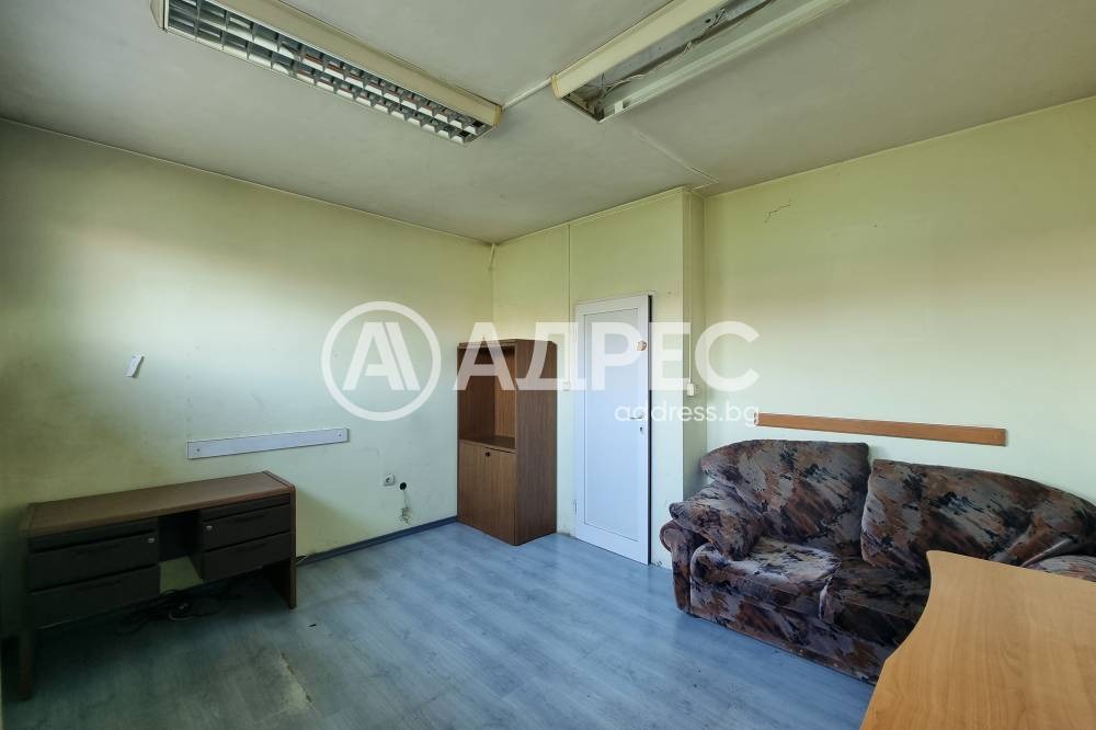 Продава 3-СТАЕН, гр. София, Медицинска академия, снимка 2 - Апартаменти - 50578616