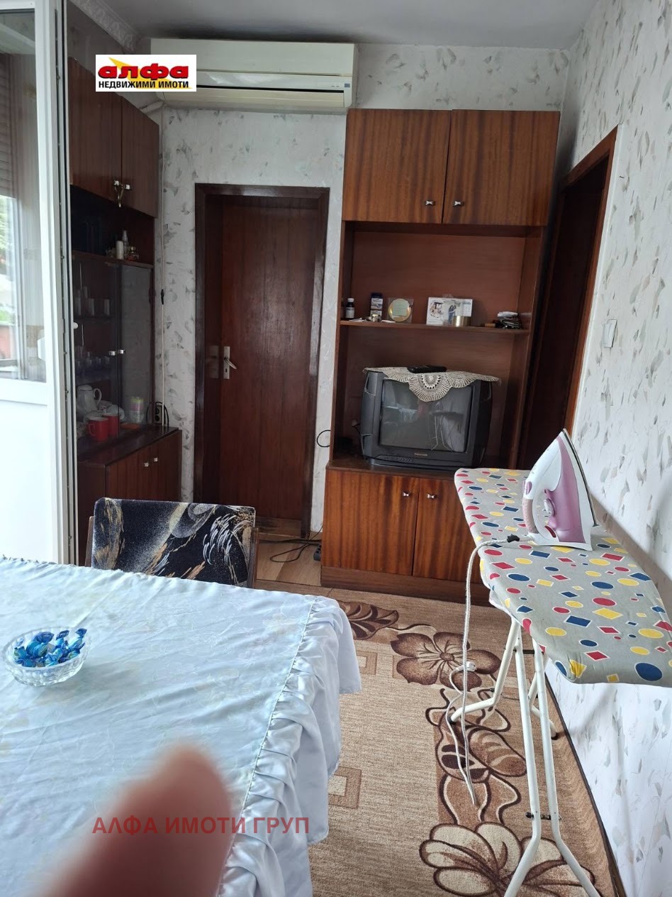 Продава 4-СТАЕН, гр. Добрич, Център, снимка 4 - Апартаменти - 56067343