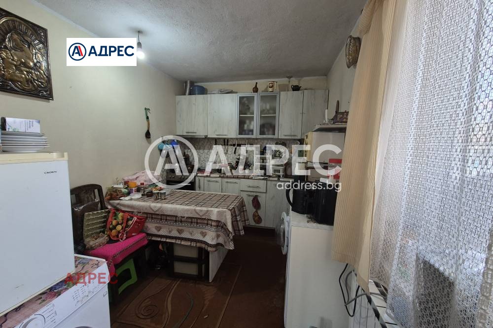 Продава КЪЩА, гр. Белослав, област Варна, снимка 2 - Къщи - 54232097