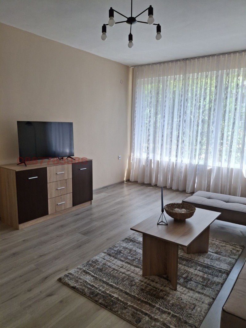 Продава 3-СТАЕН, гр. Пазарджик, Идеален център, снимка 3 - Апартаменти - 52780894