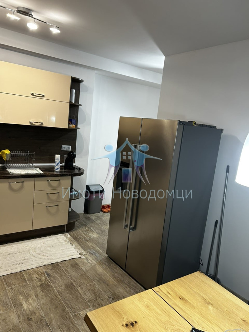 Продава  3-стаен град Шумен , 2-ри корпус , 98 кв.м | 69512486 - изображение [4]