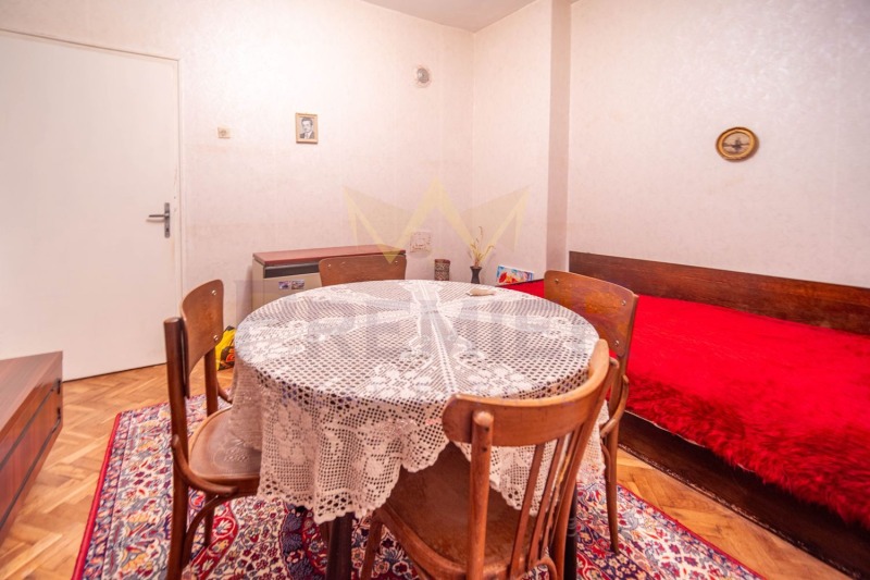 Продава 3-СТАЕН, гр. Добрич, Център, снимка 10 - Апартаменти - 53509924