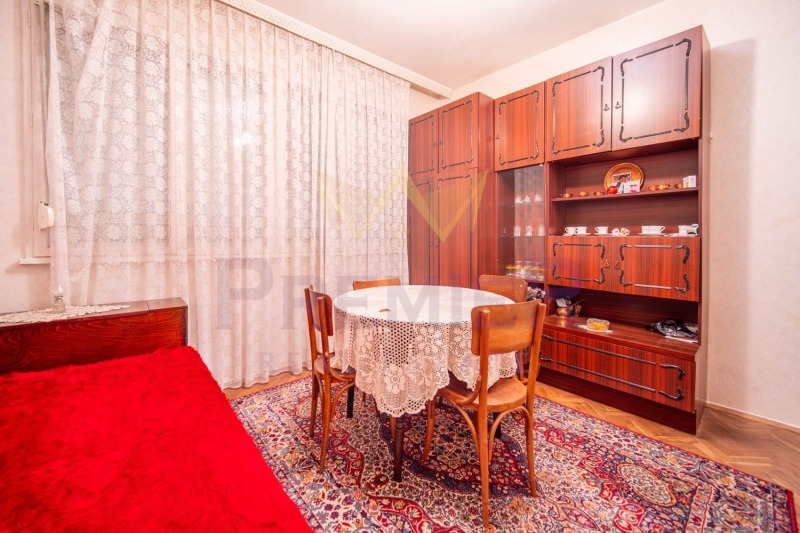 Продава 3-СТАЕН, гр. Добрич, Център, снимка 13 - Апартаменти - 53509924