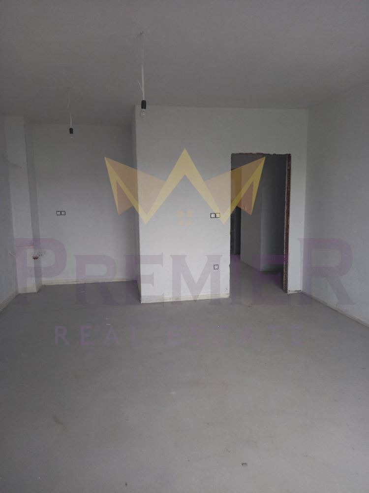 Продава 3-СТАЕН, гр. Пловдив, Остромила, снимка 4 - Апартаменти - 54778143