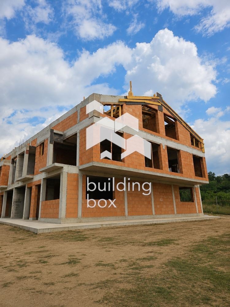 Продава КЪЩА, гр. Аксаково, област Варна, снимка 7 - Къщи - 56267277