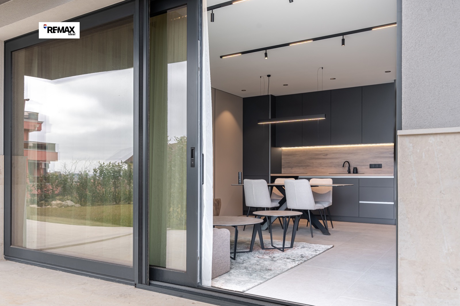 Продава 3-СТАЕН, гр. Варна, м-т Долна Трака, снимка 5 - Апартаменти - 53930700