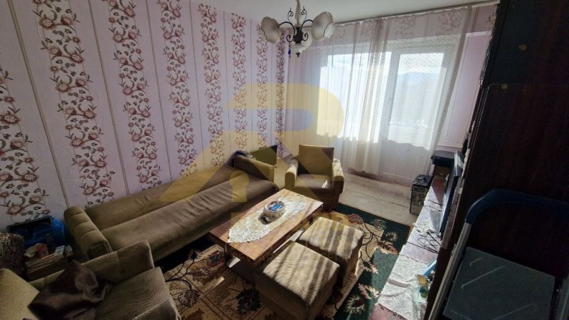 Продава  2-стаен град Перник , Изток , 58 кв.м | 35999807