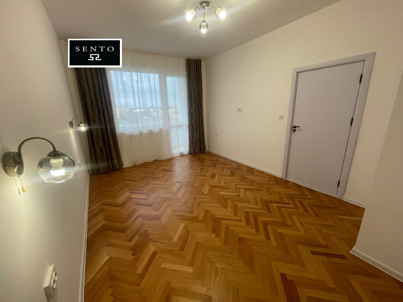 Продава 3-СТАЕН, гр. Русе, Здравец, снимка 2 - Апартаменти - 52433285