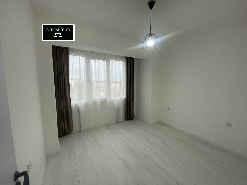 Продава 3-СТАЕН, гр. Русе, Здравец, снимка 5 - Апартаменти - 52433285