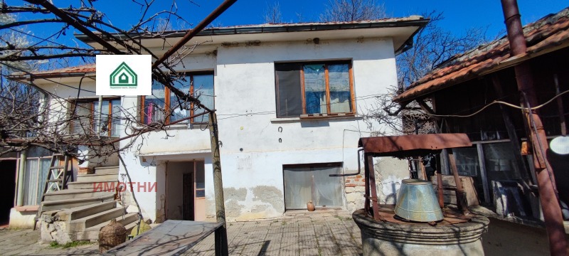 Продава КЪЩА, с. Гранит, област Стара Загора, снимка 1 - Къщи - 45749160