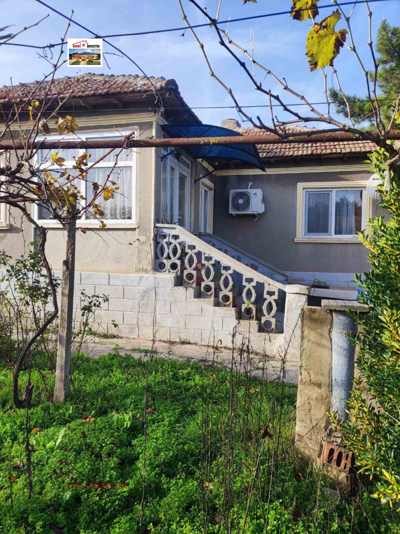 Продава КЪЩА, с. Ваклино, област Добрич, снимка 2 - Къщи - 52653435