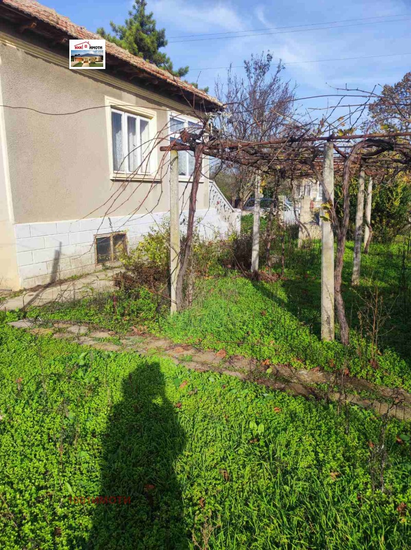 Продава КЪЩА, с. Ваклино, област Добрич, снимка 5 - Къщи - 52653435