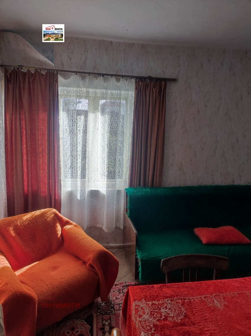 Продава КЪЩА, с. Ваклино, област Добрич, снимка 11 - Къщи - 52653435