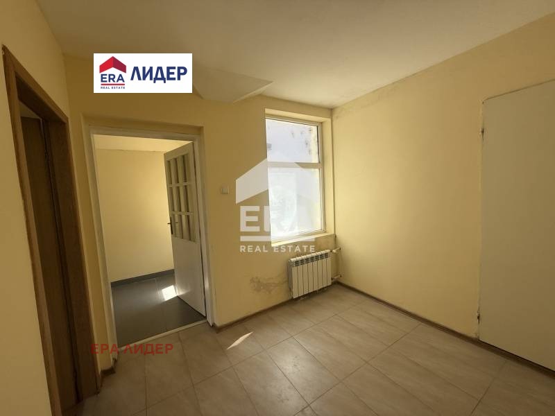 Продава КЪЩА, гр. Русе, Широк център, снимка 13 - Къщи - 54690479