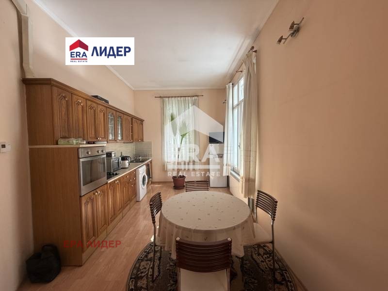 Продава КЪЩА, гр. Русе, Широк център, снимка 16 - Къщи - 54690479