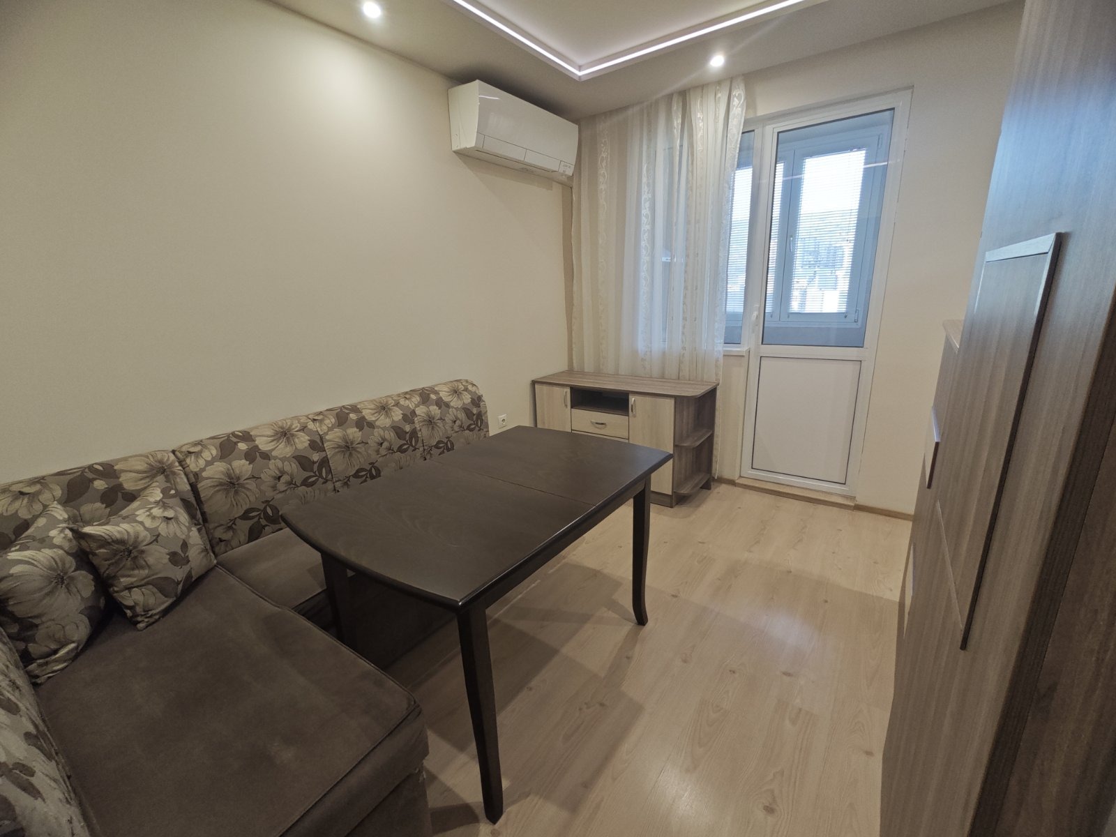 Продава 3-СТАЕН, гр. Варна, Кайсиева градина, снимка 2 - Апартаменти - 52474101