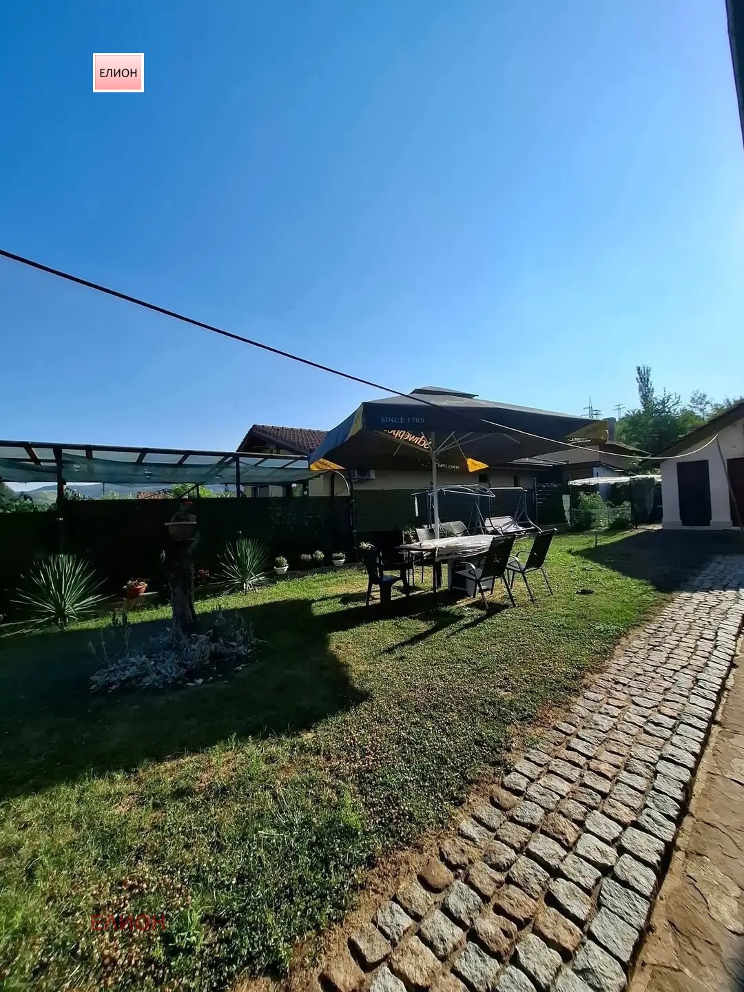 Продава КЪЩА, гр. Перник, Тева, снимка 2 - Къщи - 52689205