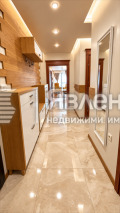 Продава 3-СТАЕН, град Варна, Левски 1 • 345000 € • 93637931 15