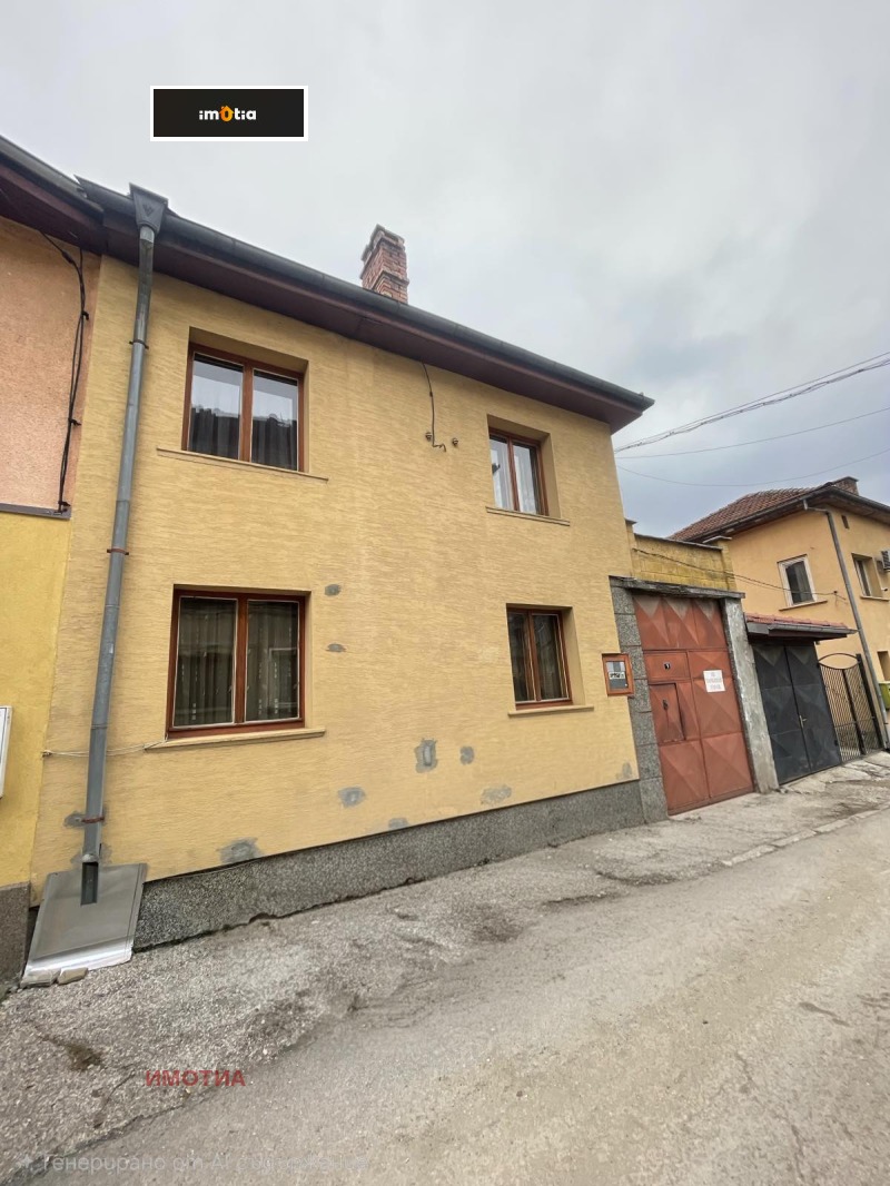 Продава КЪЩА в област Ловеч, гр. Троян - 140 кв.м / 165 000 € » 322 711.95 лв., ИМОТИА