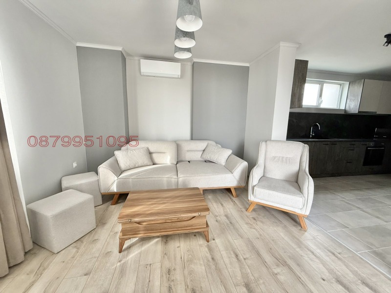 Продава ЕТАЖ ОТ КЪЩА, гр. Варна, Виница, снимка 2 - Етаж от къща - 52389384