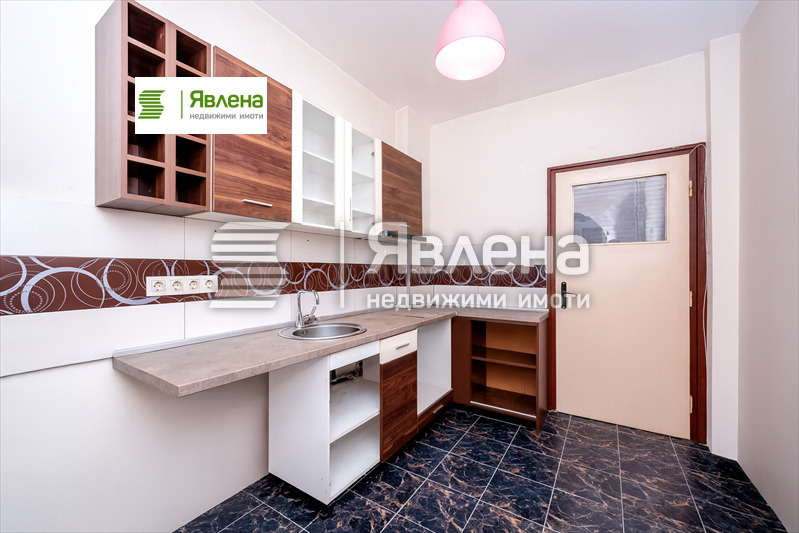 Продава 3-СТАЕН, гр. София, Център, снимка 9 - Апартаменти - 54285935