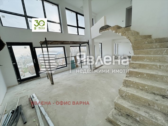 Продава КЪЩА, гр. Варна, м-т Акчелар, снимка 9 - Къщи - 49365509