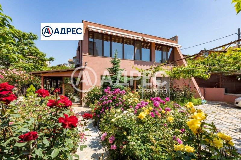 Till salu  Hus Varna , Izgrev , 258 kvm | 33868497